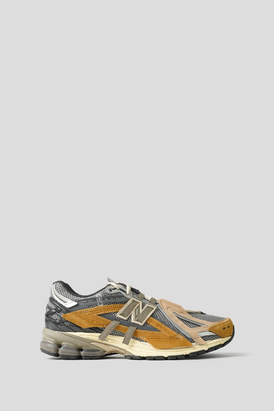 NEW BALANCE GREAT PLAINS AND SLATE GREY 1906A SNEAKERS – LE LABO