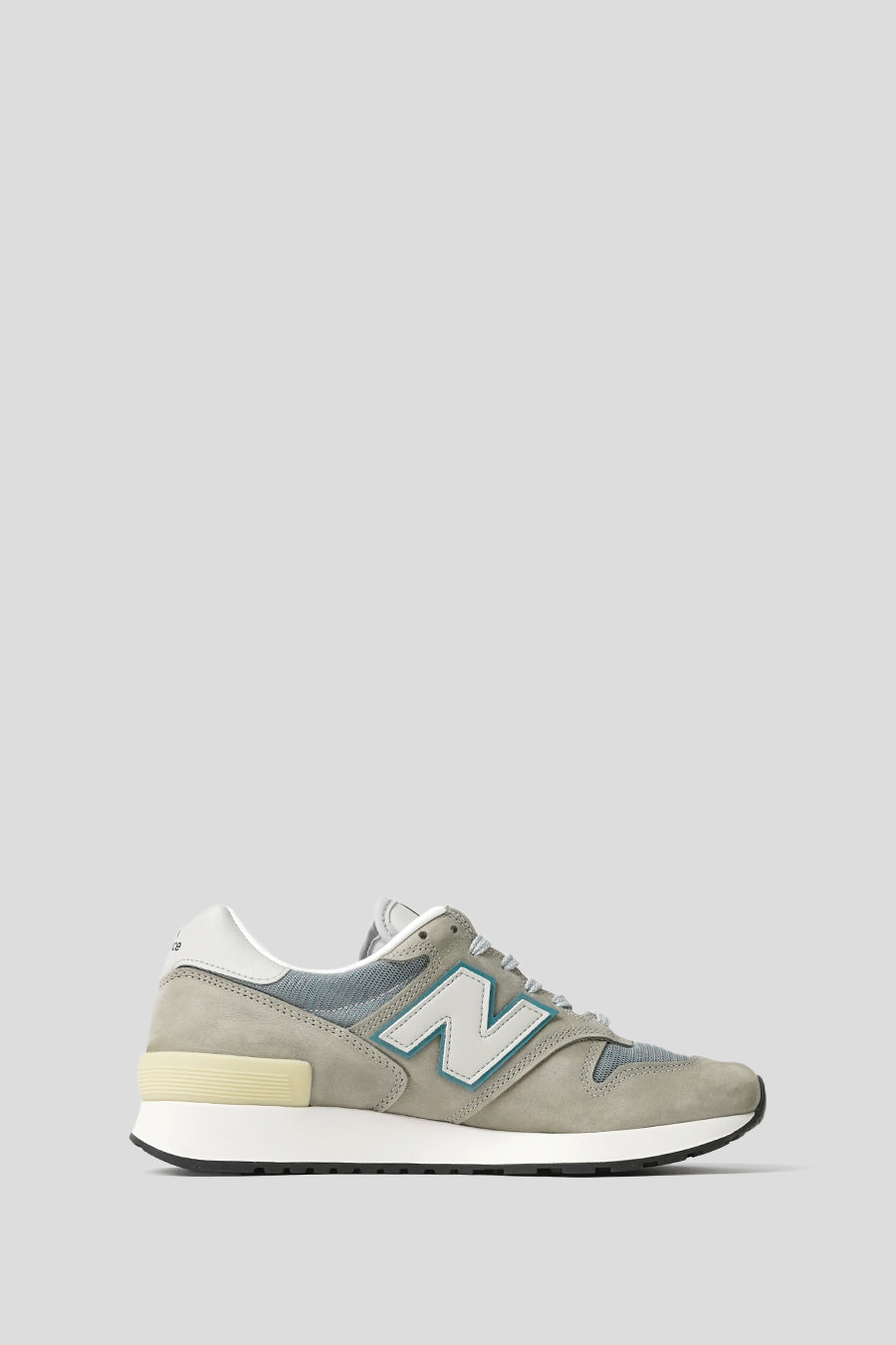 NEW BALANCE MIRAGE GREY AND SILVER BIRCH MADE IN USA 1300JP