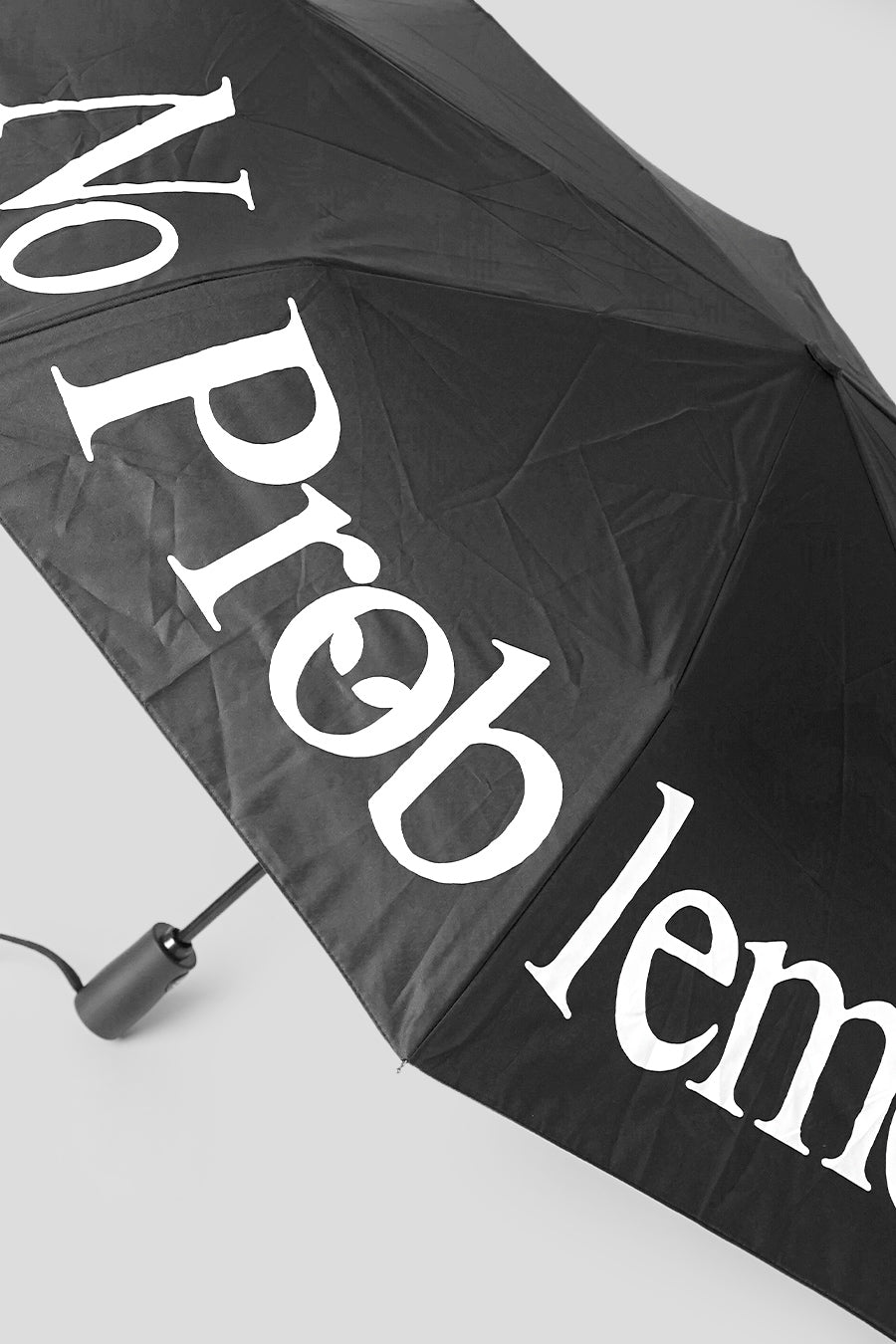 NO PROBLEMO - BLACK UMBRELLA - LE LABO STORE