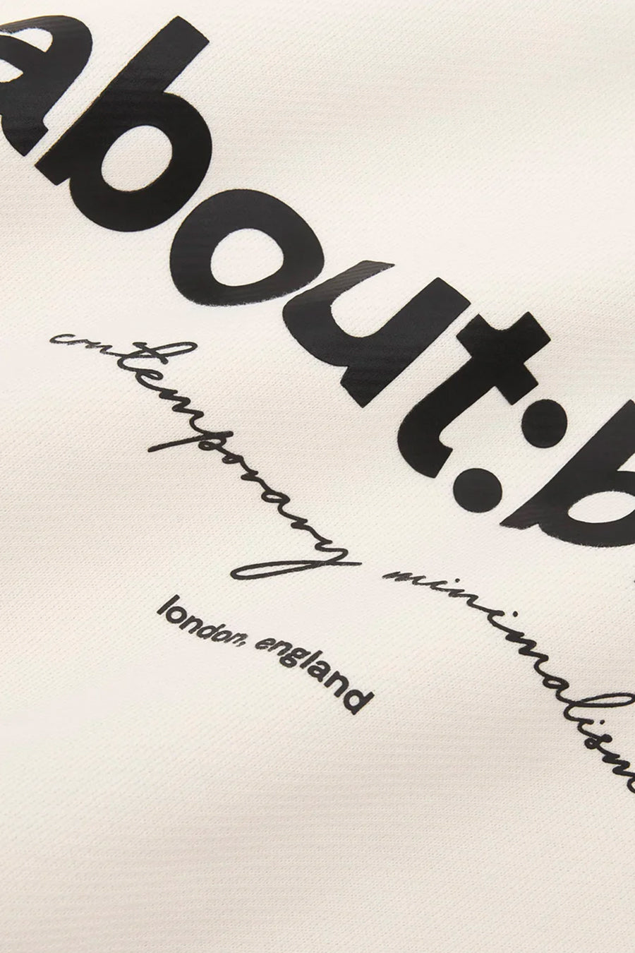 about:blank - HOODIE BOX ÉCRU ET BLACK - LE LABO STORE