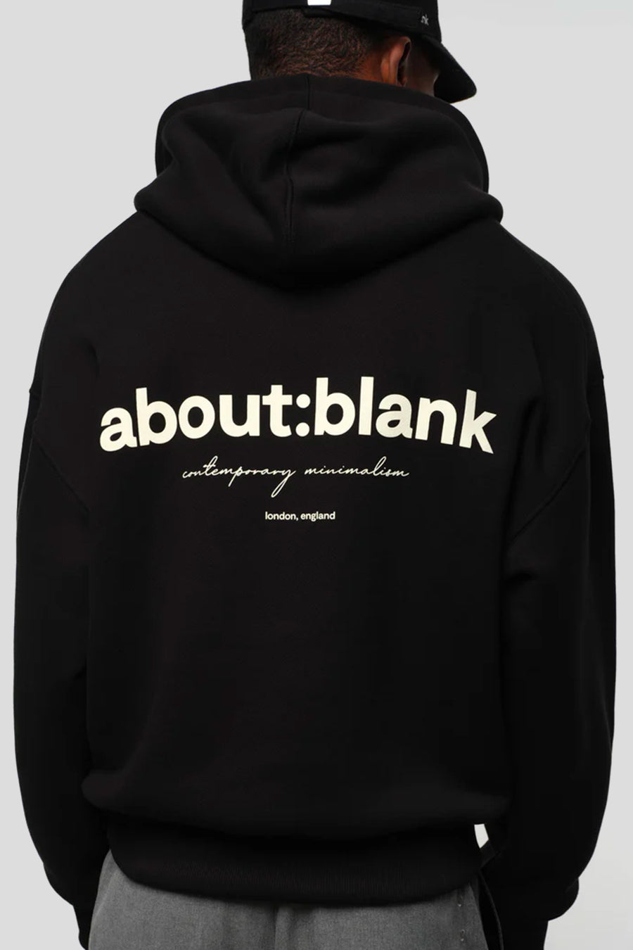 about:blank - HOODIE BOX NOIR ET ÉCRU - LE LABO STORE