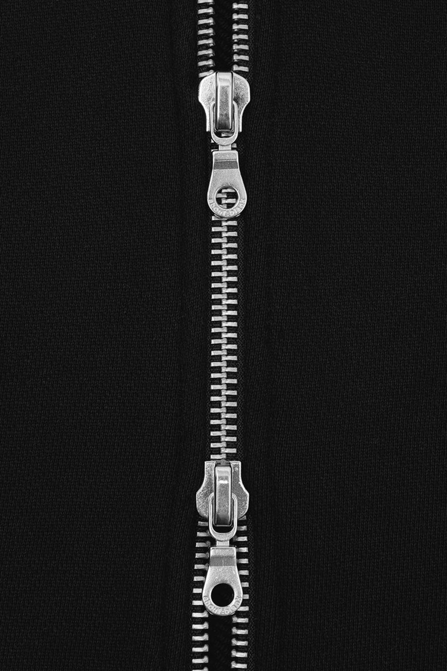 about:blank - HOODIE ZIP BOX NOIR ET ÉCRU - LE LABO STORE