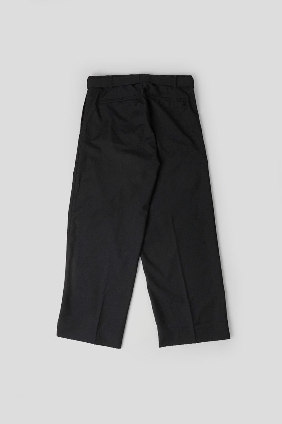 about:blank - PANTALON RELAXED BELTED NOIR - LE LABO STORE