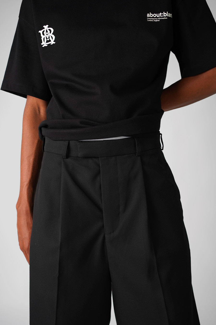 about:blank - BLACK BERMUDA SHORT - LE LABO STORE