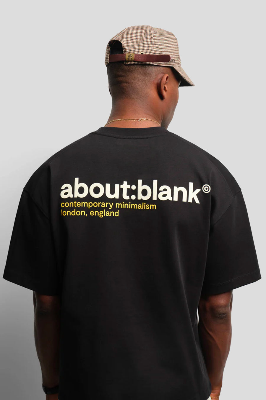 about:blank - T-SHIRT COLLECTION NOIR, BLANC ET JAUNE - LE LABO STORE