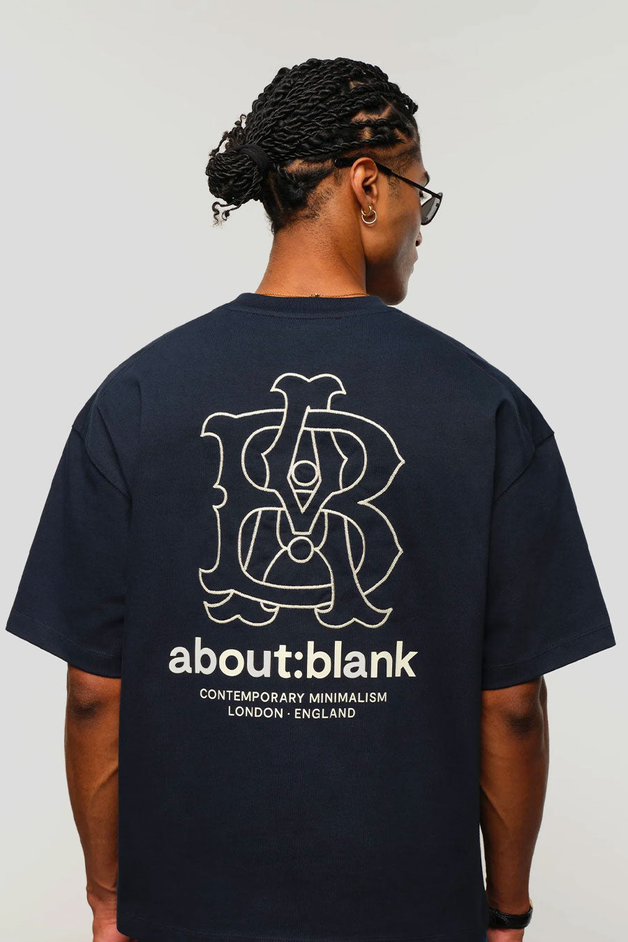 about:blank - T-SHIRT EMBLEM BLEU MARINE - LE LABO STORE