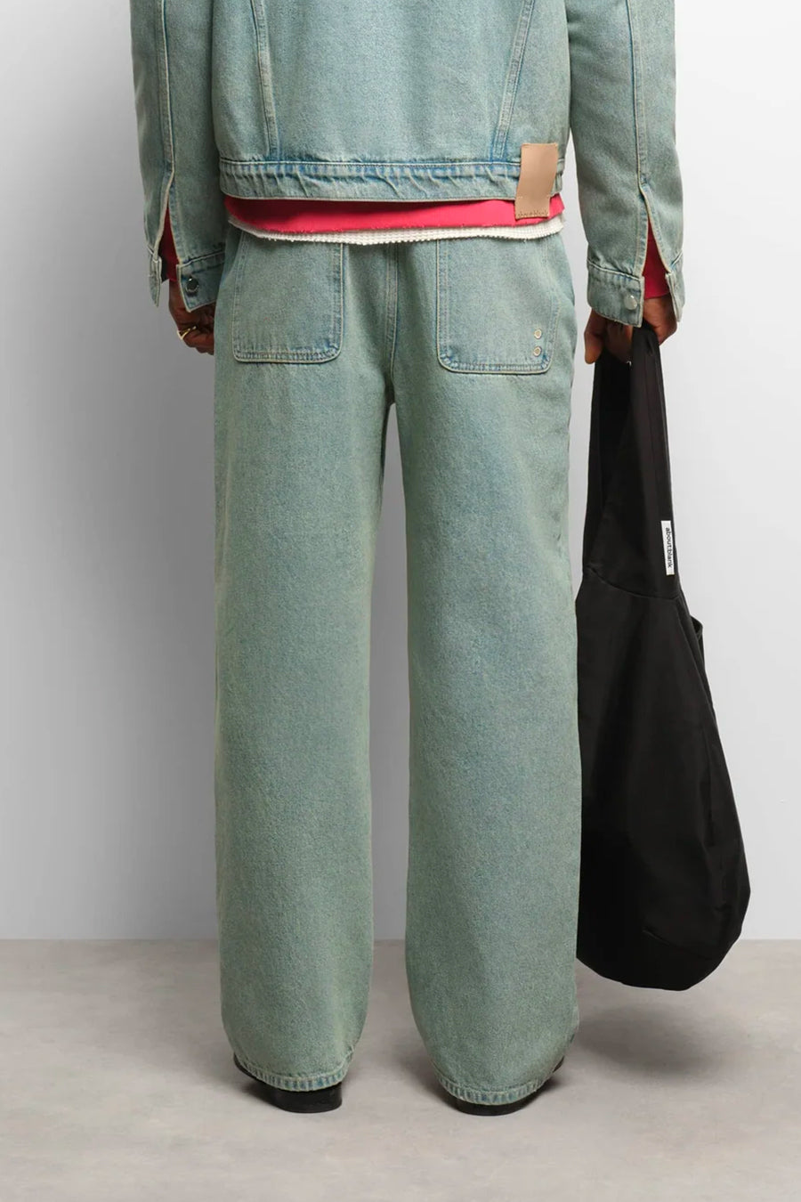 about:blank - JEANS EN DENIM MURKY WASH - LE LABO STORE