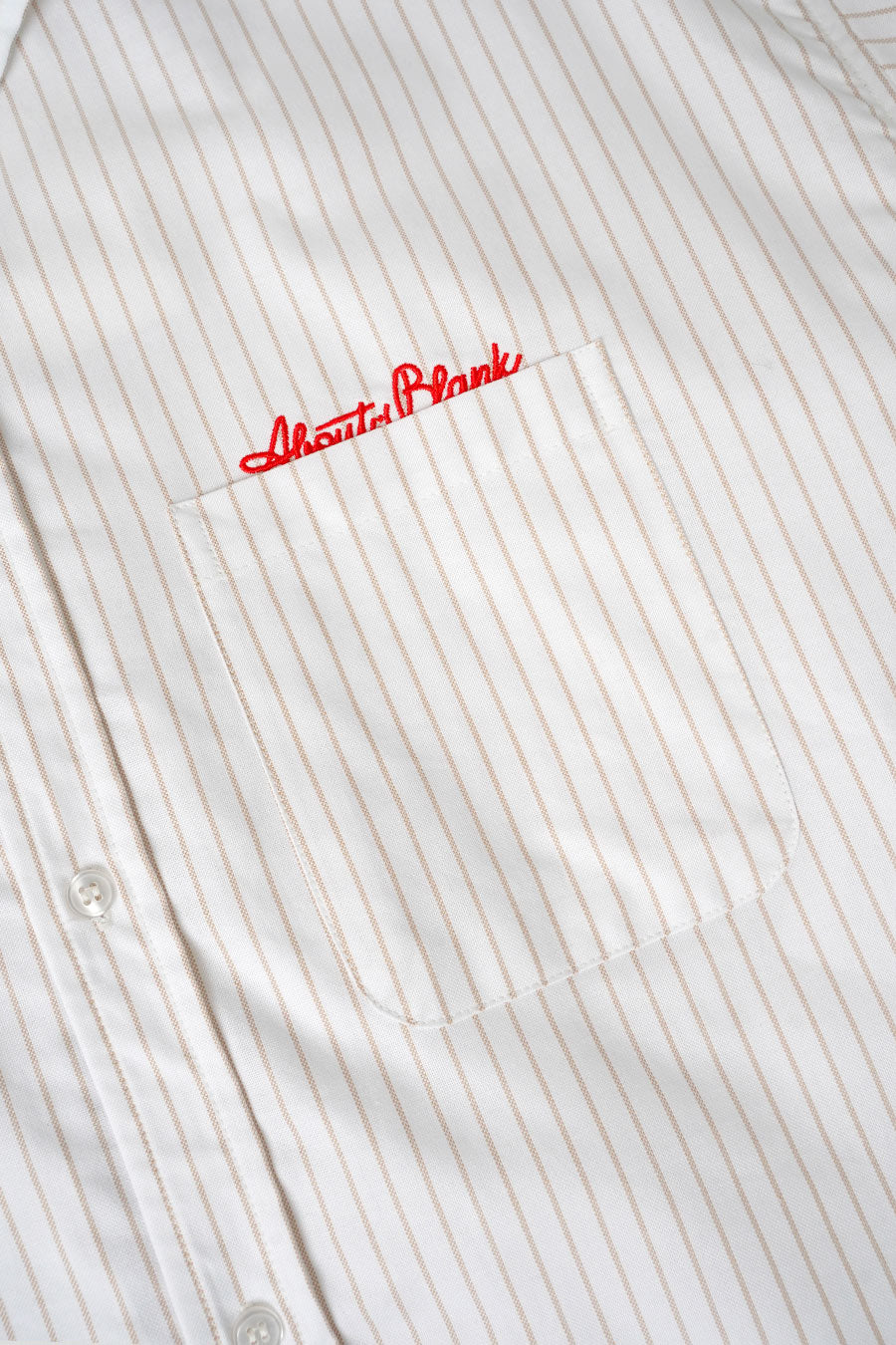 about:blank - CHEMISE MANCHES LONGUES OXFORD SCRIPT BEIGE ET BLANCHE - LE LABO STORE