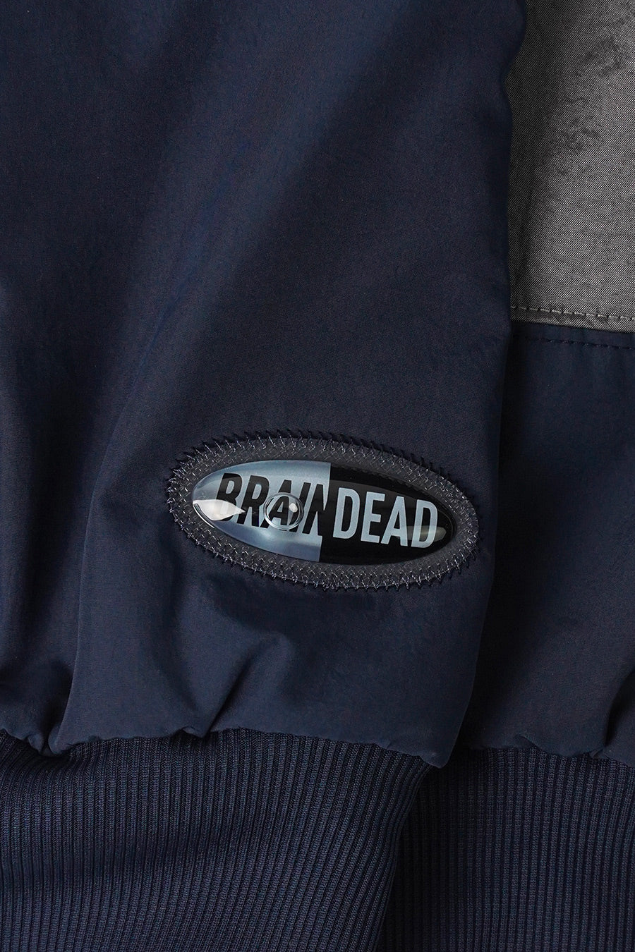 ADIDAS - HAUT DE SURVÊTEMENT BD X BRAIN DEAD BLEU MARINE ET GRIS - LE LABO STORE