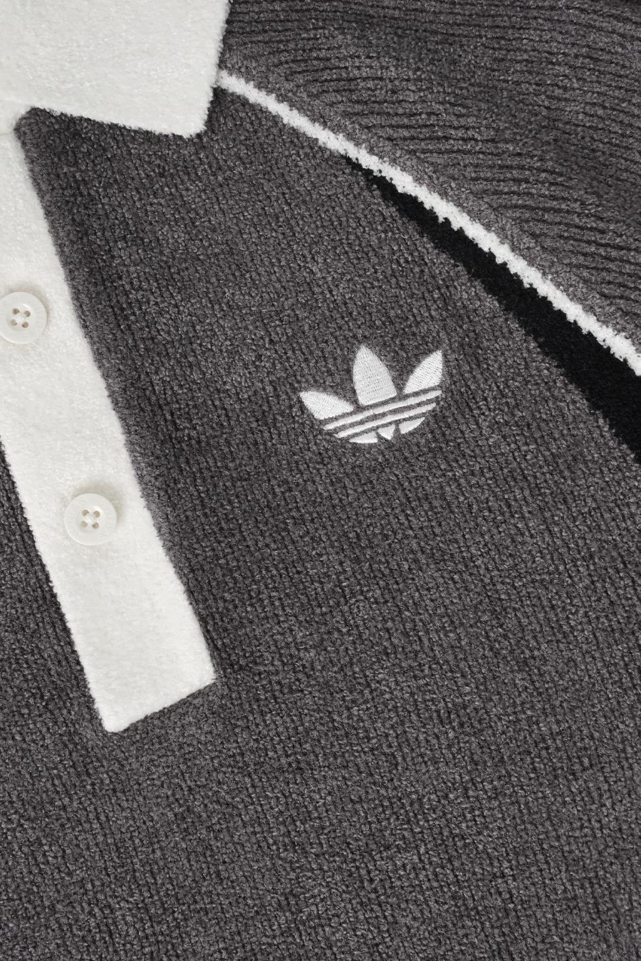 ADIDAS - POLO RETRO REMIX TEAMGEIST GRIS, NOIR ET BLANC - LE LABO STORE