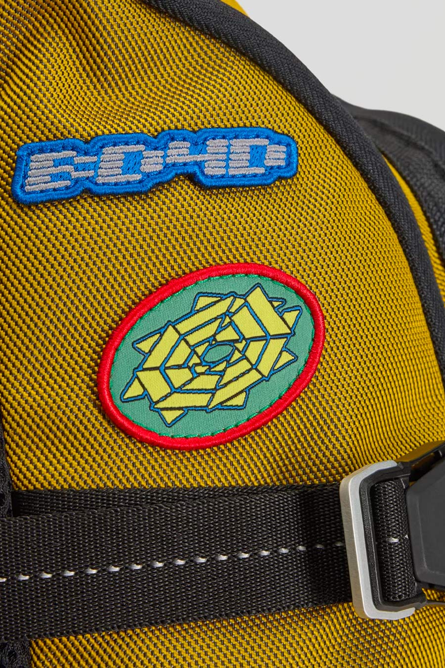 ADIDAS - SAC A BANDOULIÈRE X BRAIN DEAD JAUNE ET NOIR - LE LABO STORE