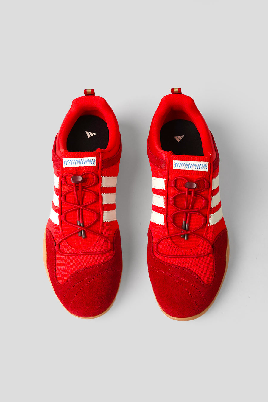 ADIDAS - SNEAKER BALLERINA X BAD BUNNY VIVID RED, CHALK WHITE ET POWER RED - LE LABO STORE