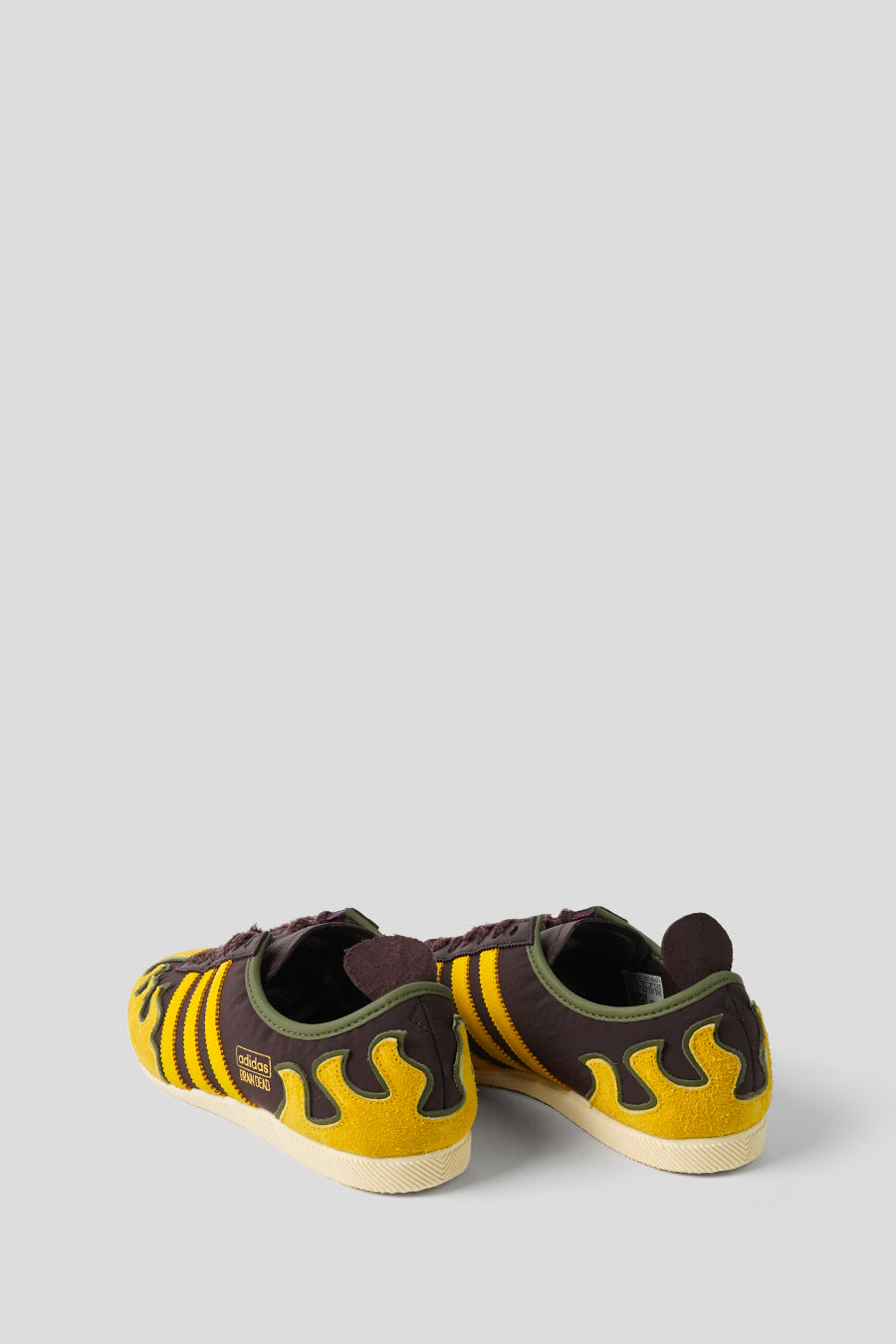 ADIDAS - SNEAKERS JAPAN LO X BRAIN DEAD SHALE BROWN, HAZY YELLOW ET OFF WHITE - LE LABO STORE