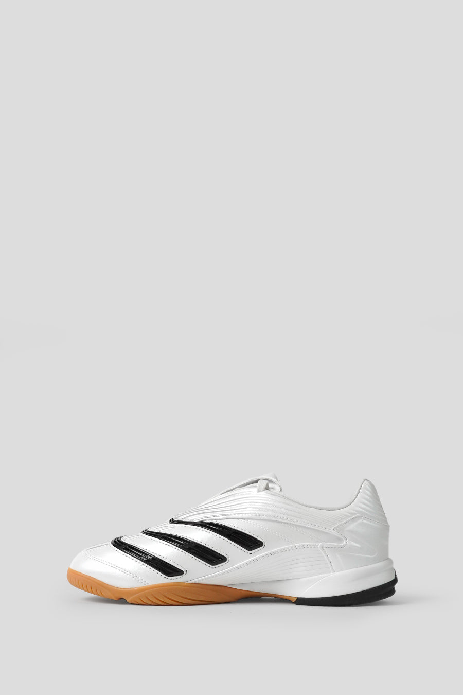 ADIDAS - ZERO METALIC AND CORE BLACK AND GUM PREDATOR SALA SNEAKERS LE LABO STORE ADIDAS - ZERO METALIC AND CORE BLACK AND GUM PREDATOR SALA SNEAKERS LE LABO STORE