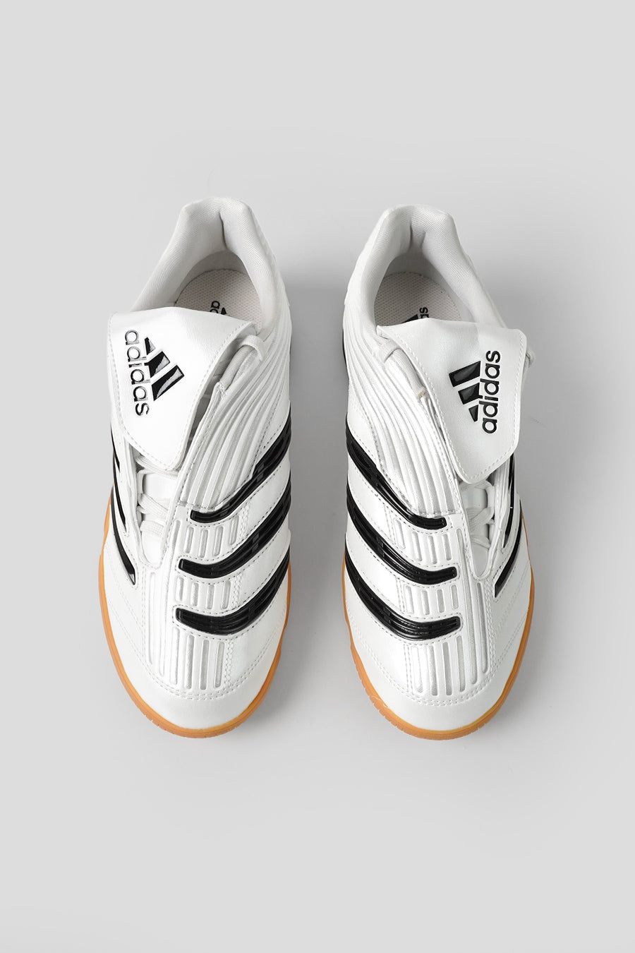 ADIDAS - SNEAKERS PREDATOR SALA ZERO METALIC, CORE BLACK ET GUM - LE LABO STORE