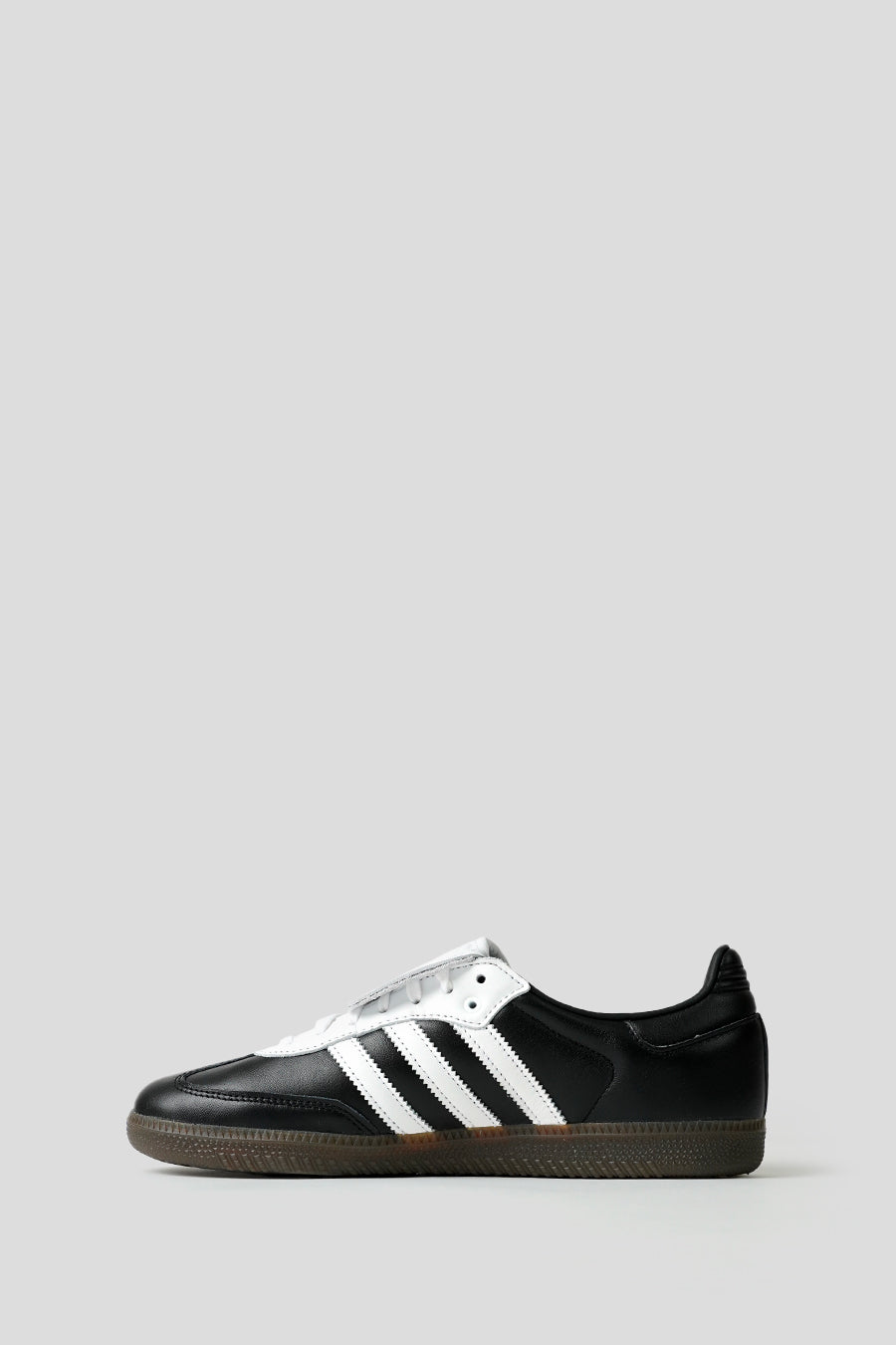 ADIDAS - CORE BLACK, FTW WHITE AND GUM SAMBA LT SNEAKERS LE LABO STORE ADIDAS - CORE BLACK, FTW WHITE AND GUM SAMBA LT SNEAKERS LE LABO STORE