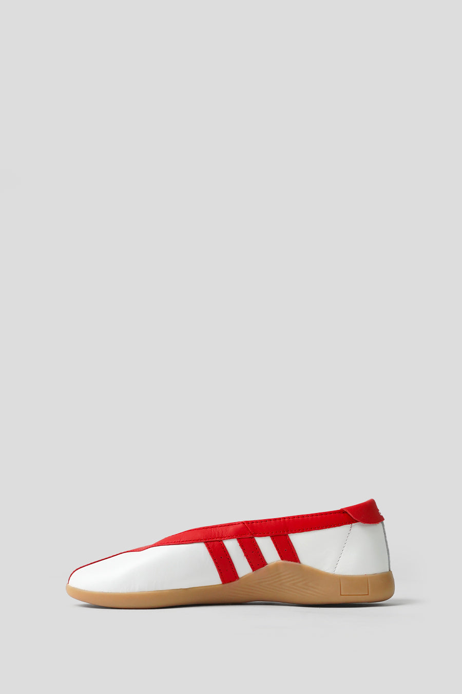 ADIDAS - SNEAKERS TAEKWONDO MEI BALLET W CLOUD WHITE ET BETTER SCARLET - LE LABO STORE