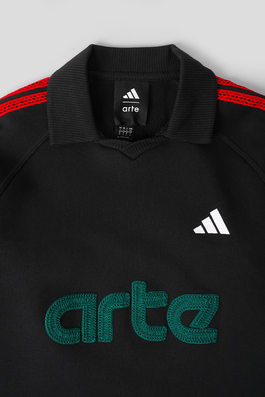 ADIDAS - PULL TERRY LS X ARTE NOIR ET ROUGE - LE LABO STORE