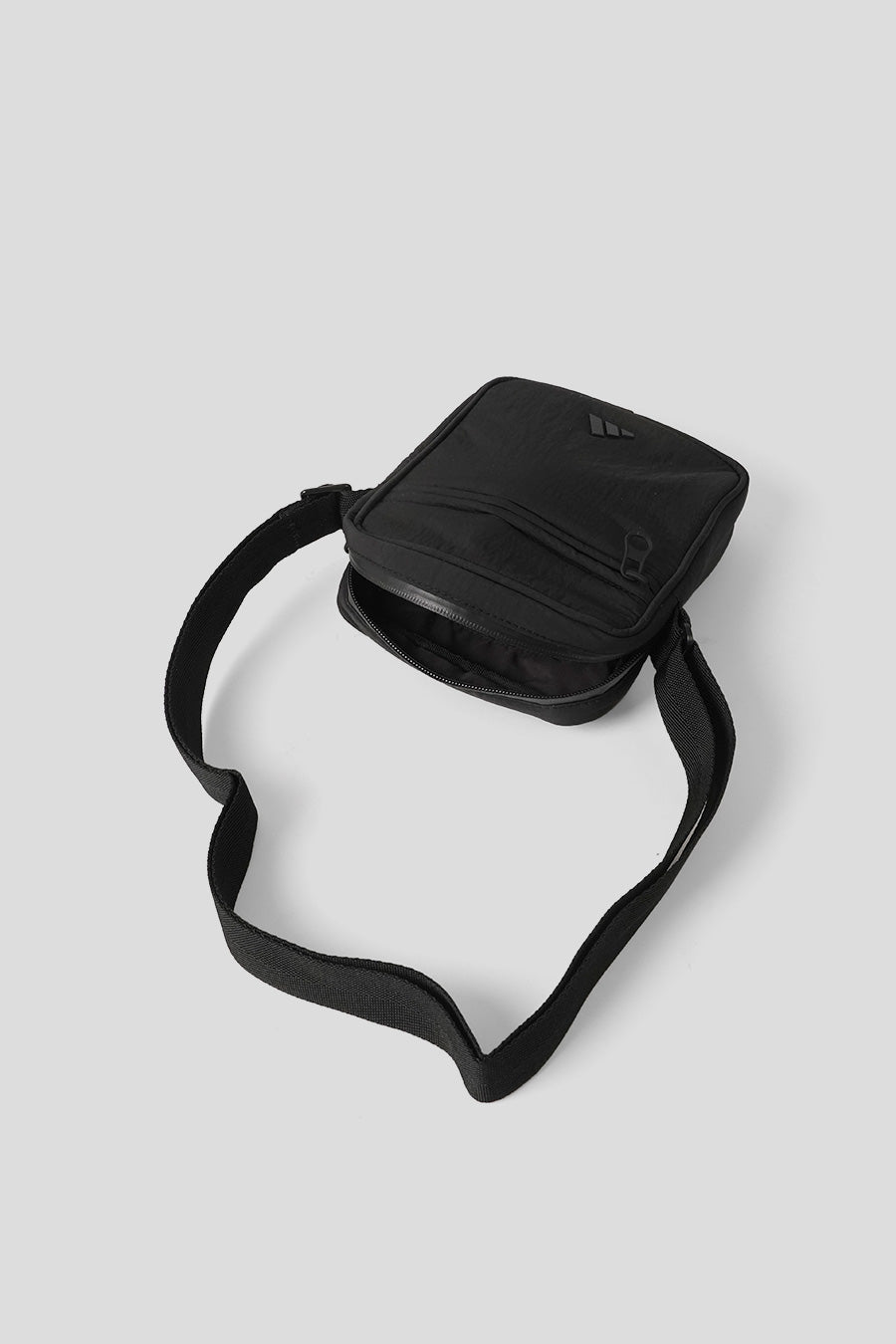 ADIDAS - BLACK BAG X ARTE - LE LABO STORE