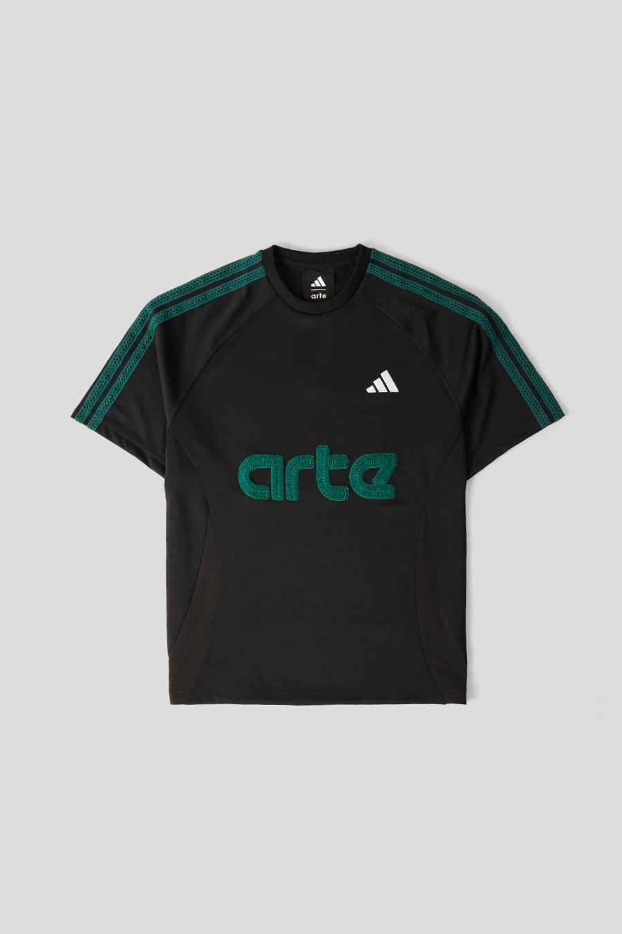 ADIDAS - T-SHIRT JERSEY X ARTE NOIR ET VERT - LE LABO STORE