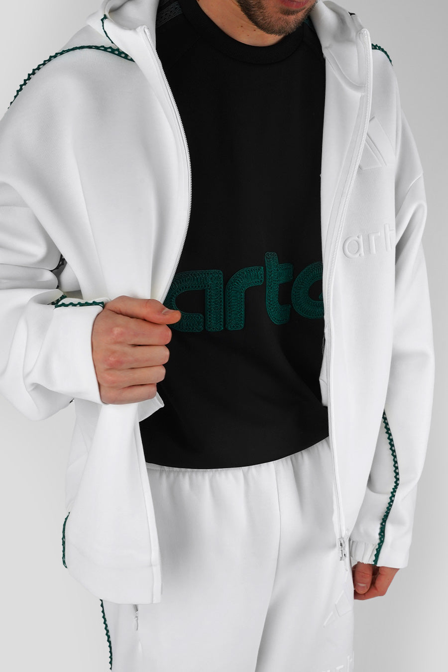 ADIDAS - VESTE ZIPPÉE ZNE FZ X ARTE BLANCHE ET VERTE - LE LABO STORE