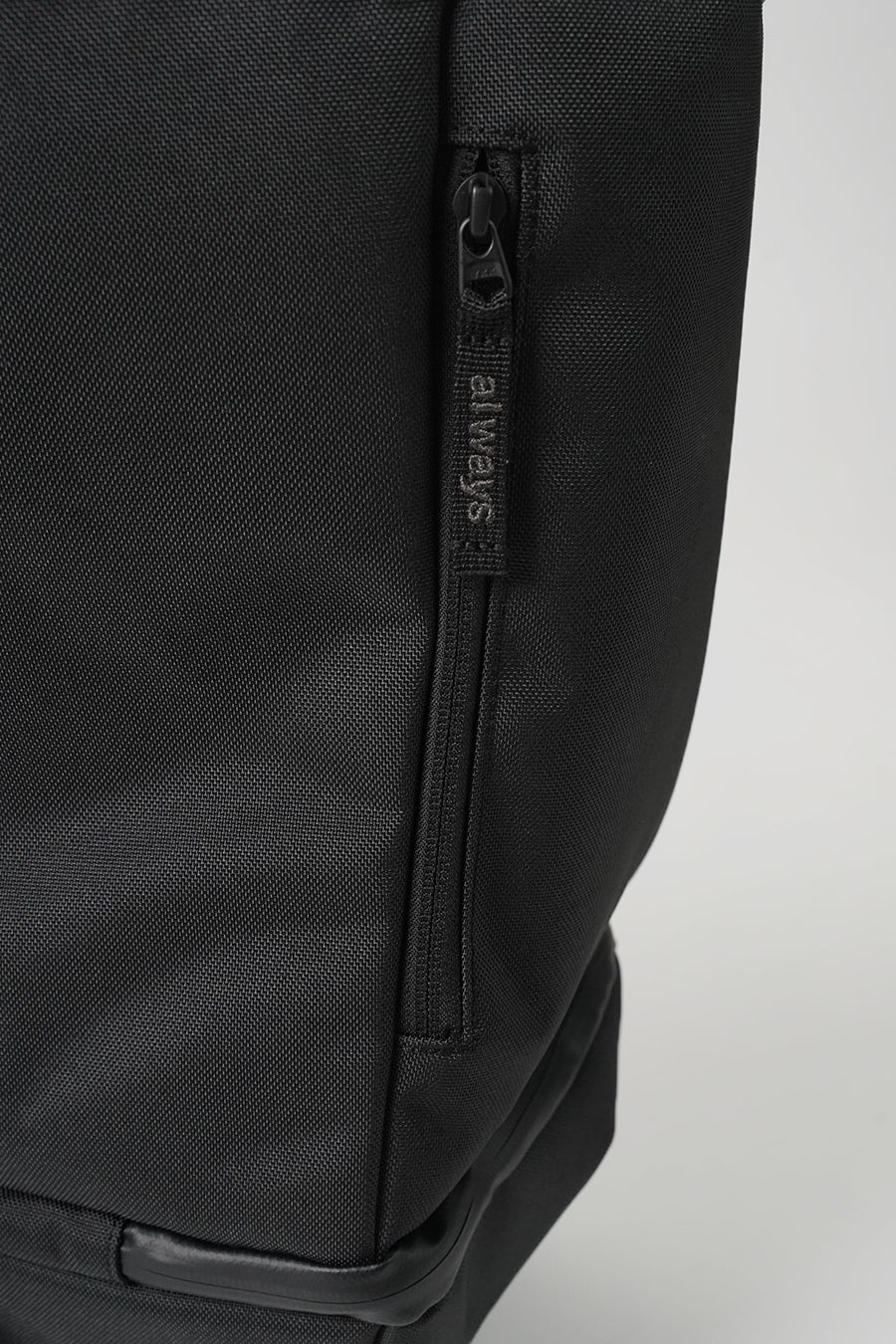 ALWAYS DO WHAT YOU SHOULD DO - TOTE BAG CARRY ALL NOIR - LE LABO STORE