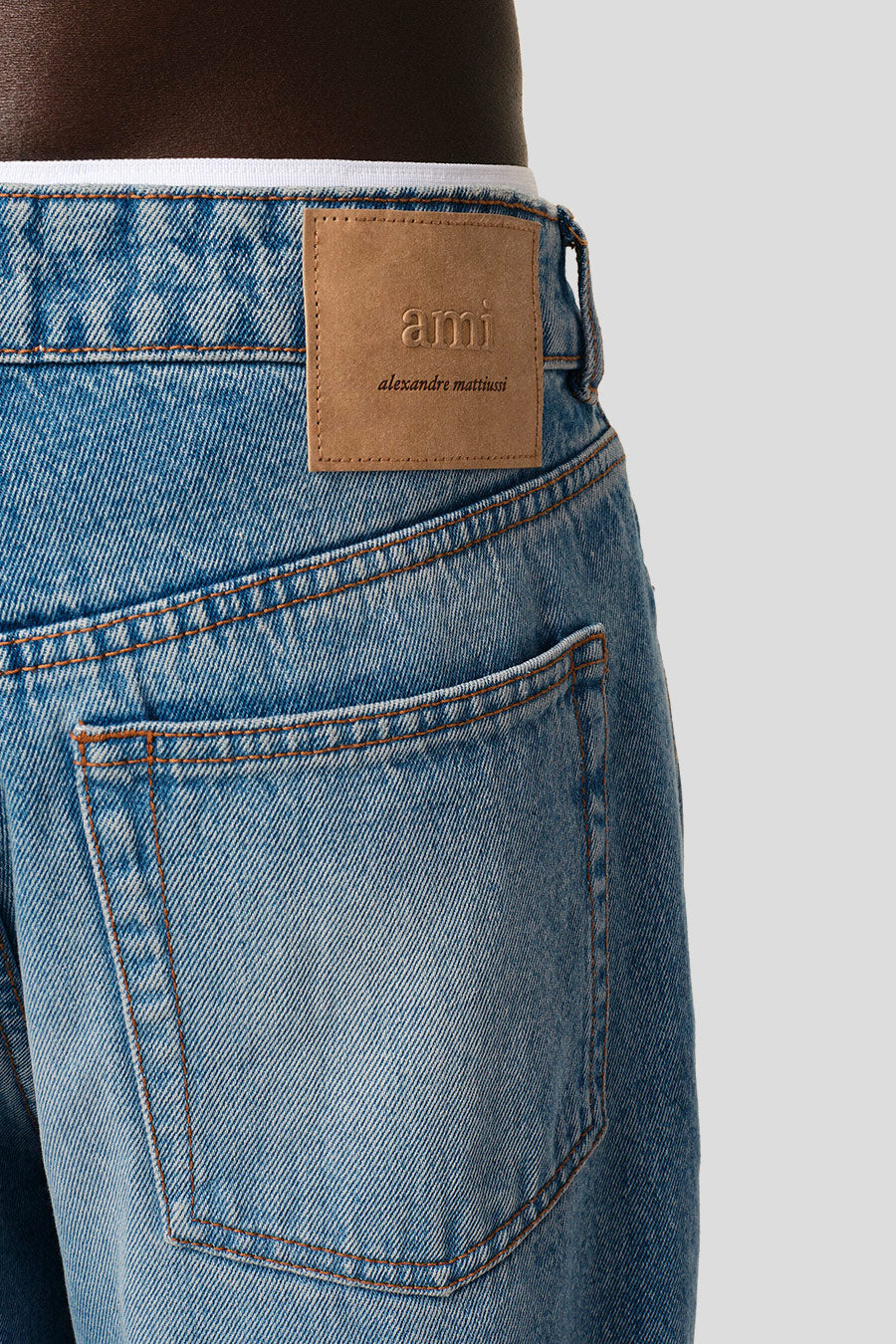 AMI PARIS - JEAN LARGE FIT BLEU USÉ - LE LABO STORE