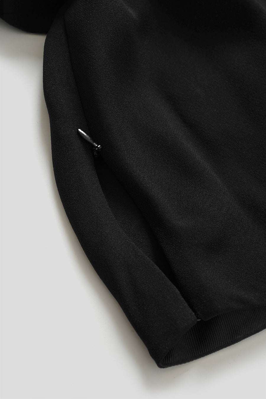 AMI PARIS - JUPE LONGUE COUPE BIAIS NOIRE - LE LABO STORE