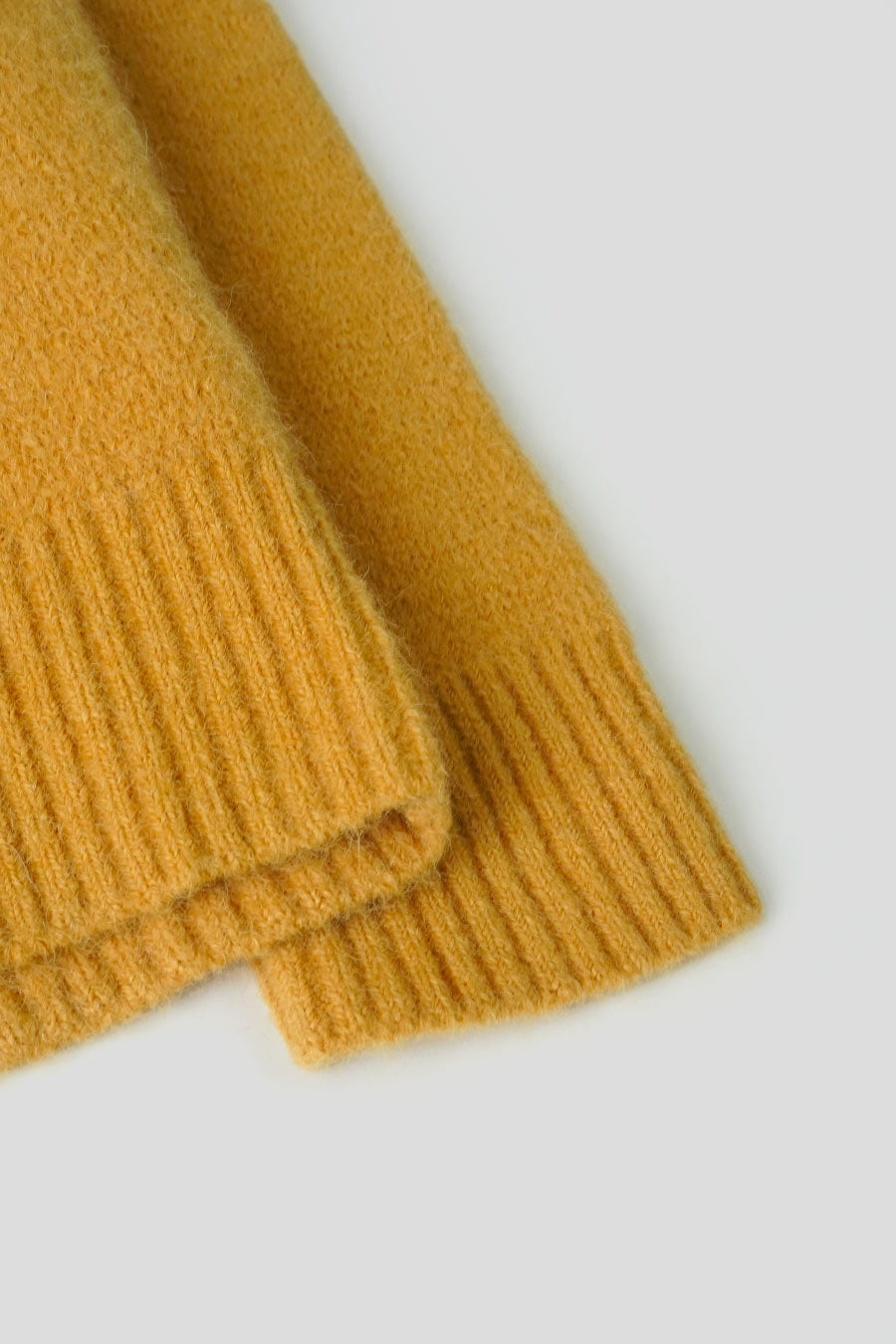 AMI PARIS - HIGH NECK PULLOVER AMI DE COEUR MUSTARD - LE LABO STORE