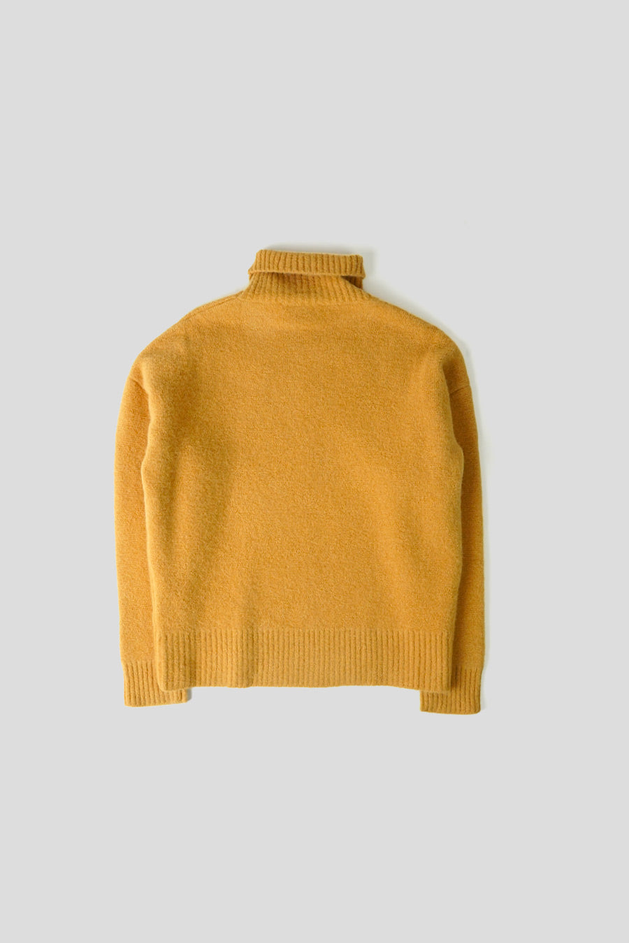 AMI PARIS - HIGH NECK PULLOVER AMI DE COEUR MUSTARD - LE LABO STORE