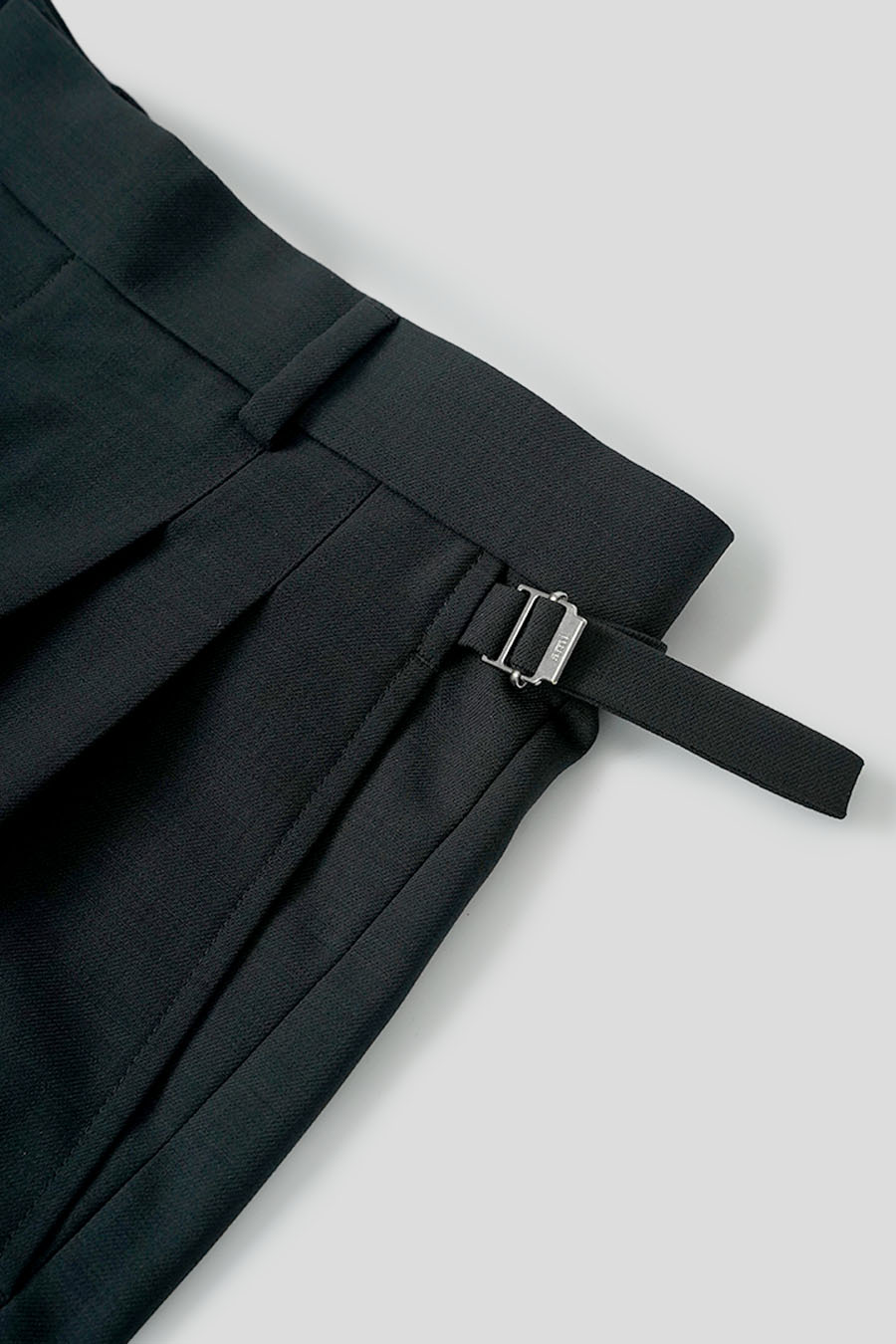 AMI PARIS - PANTALON LARGE EN LAINE AVEC PATTES DE SERRAGES ANTHRACITE - LE LABO STORE