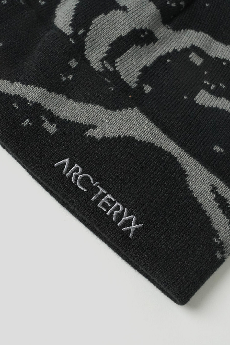 Arc'teryx - BONNET GROTTO NOIR ET VOID - LE LABO STORE