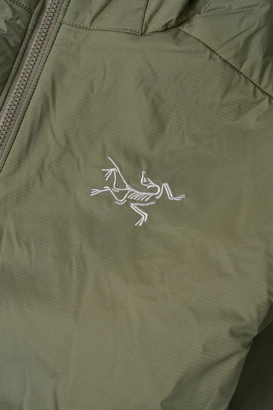 Arc'teryx - VESTE ATOM HOODY M FORAGE - LE LABO STORE