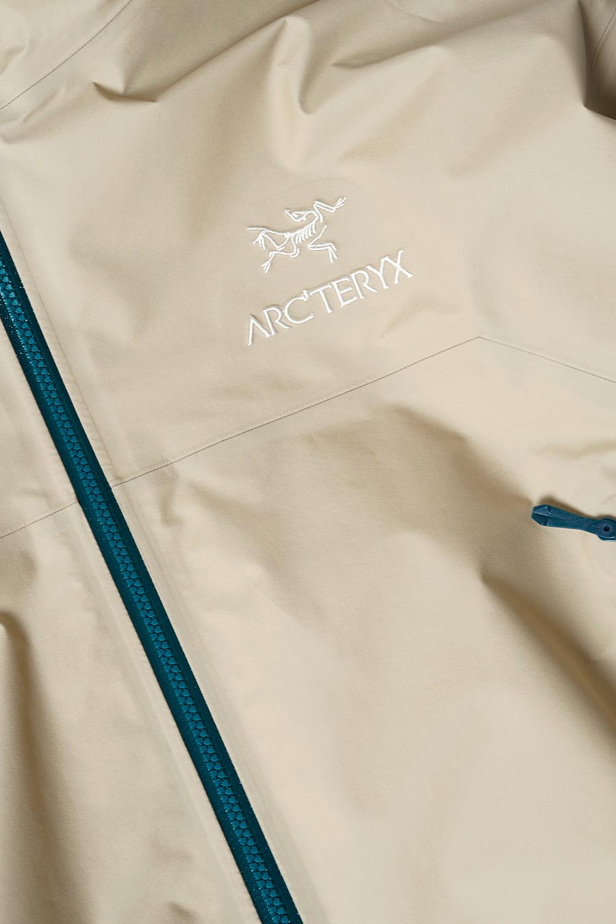 Arc'teryx - WICKER AND GREEN BETA JACKET – LE LABO STORE