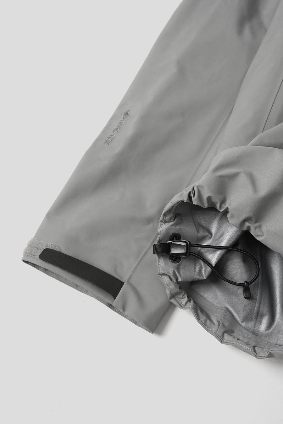Arc'teryx - GREY BETA SL JACKET - LE LABO STORE