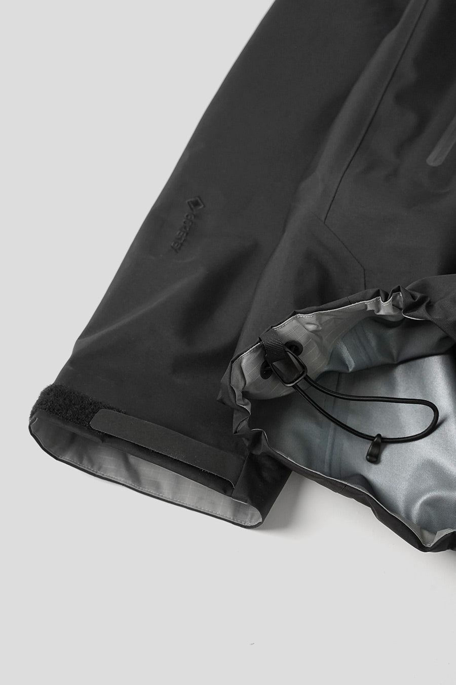 Arc'teryx - VESTE BETA SL NOIRE - LE LABO STORE
