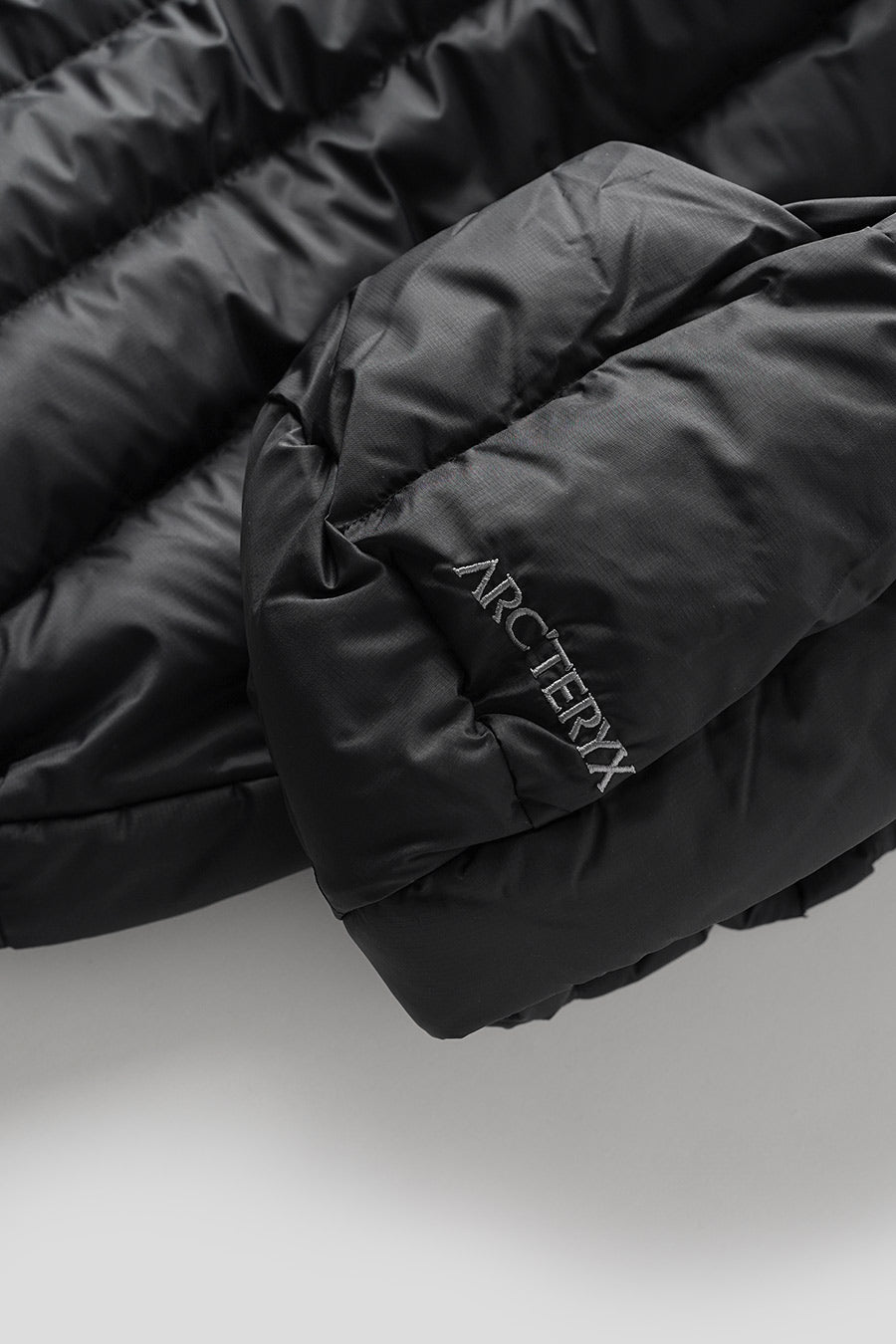 Arc'teryx - VESTE THORIUM HOODY NOIRE - LE LABO STORE