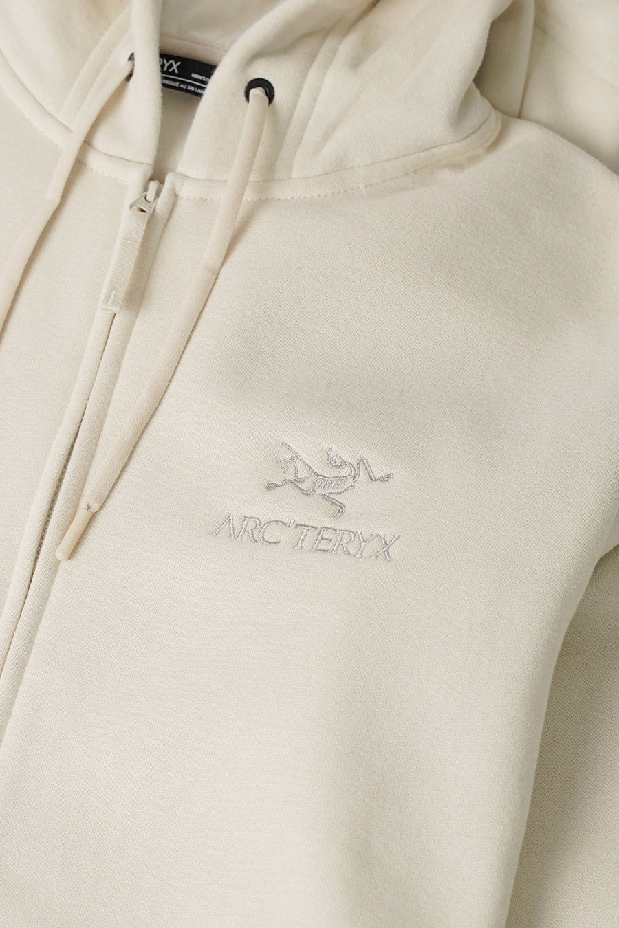 Arc'teryx - POLAIRE ZIP HOODY EMBLEME ÉCRUE - LE LABO STORE