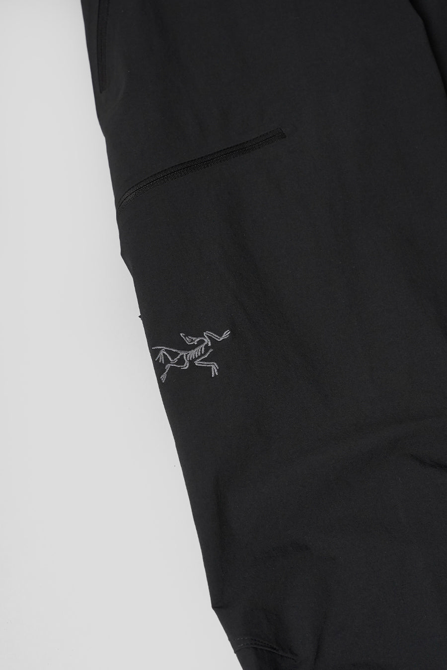 Arc'teryx - VESTE SQUAMISH HOODY M NOIRE - LE LABO STORE