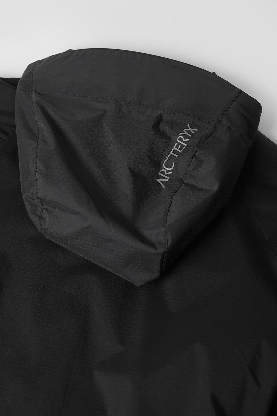 Arc'teryx - VESTE SQUAMISH HOODY M NOIRE - LE LABO STORE