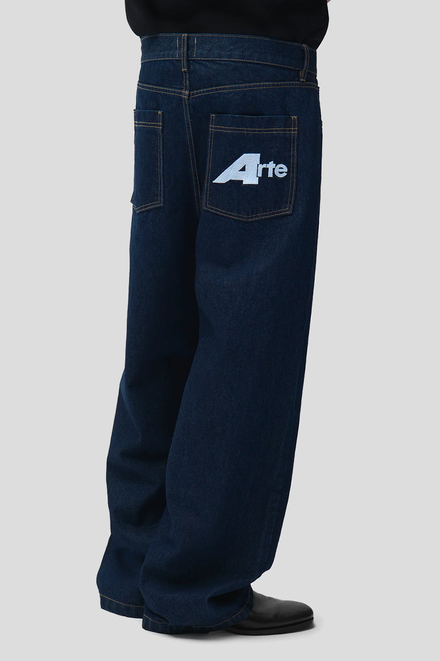 Arte - JEAN RECEIPT BACK DENIM FONCÉ - LE LABO STORE