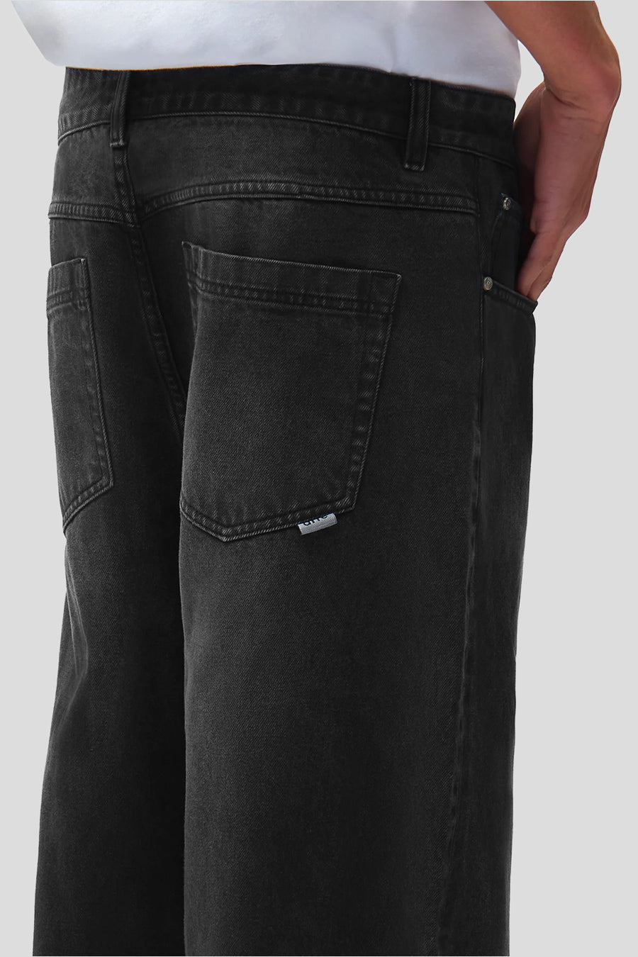 Arte - JEAN WASHED EASE DENIM BLACK - LE LABO STORE