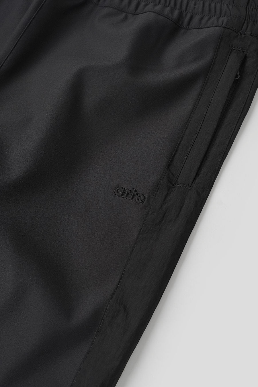 Arte - BLACK NYLON TRACK PANTS - LE LABO STORE