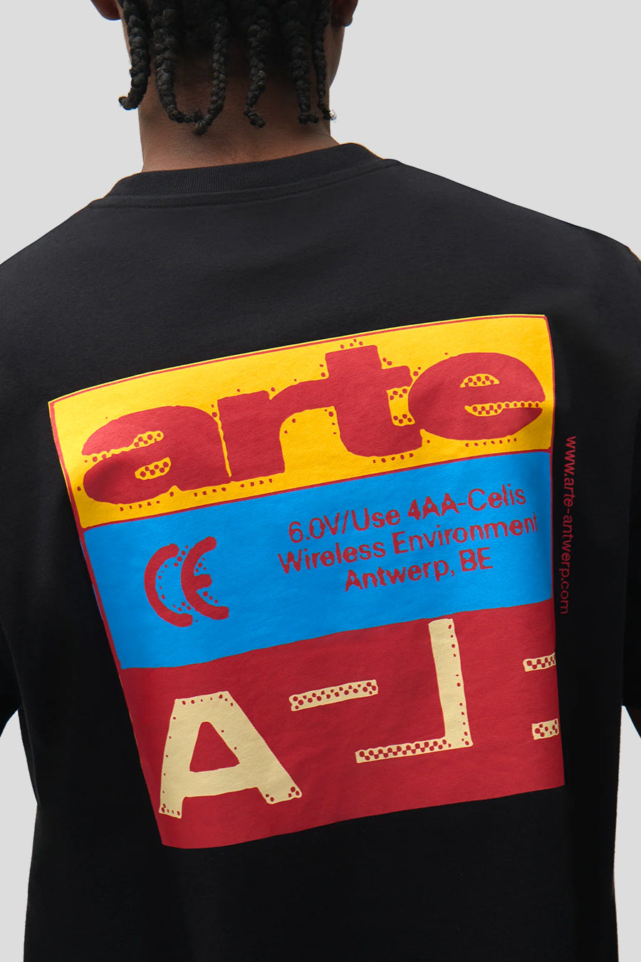 Arte - BLACK MULTICOLOR PRINT T-SHIRT - LE LABO STORE