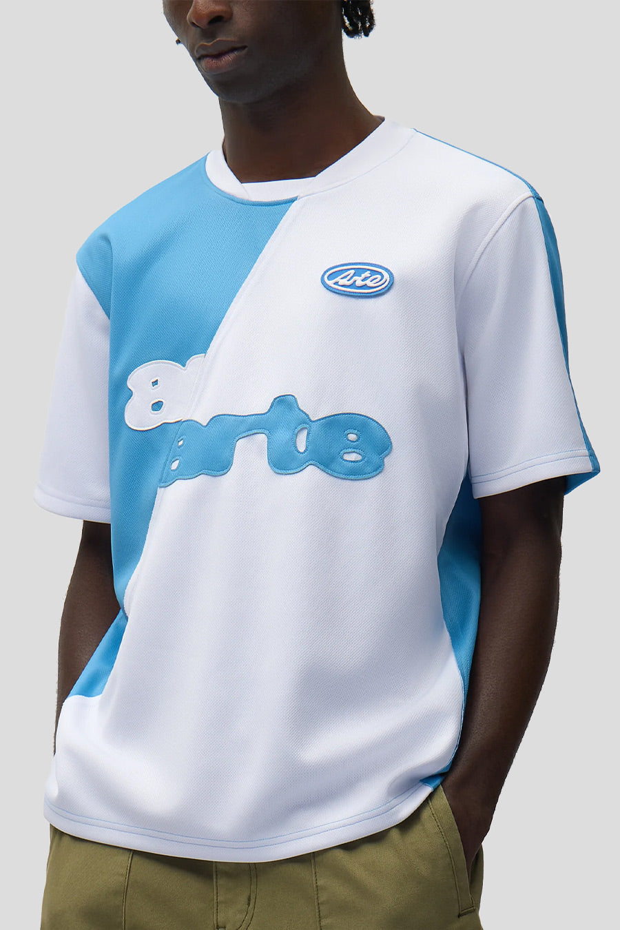 Arte - BLUE AND WHITE FOOTBALL T-SHIRT - LE LABO STORE