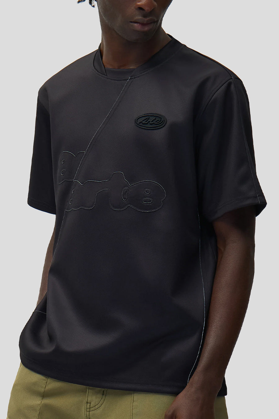 Arte - BLACK FOOTBALL T-SHIRT - LE LABO STORE