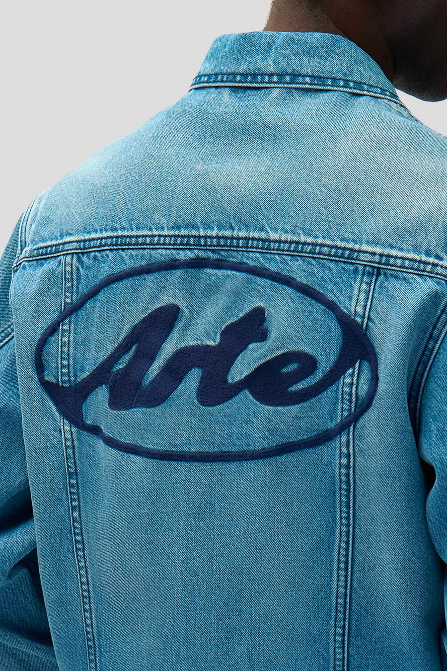 Arte - VESTE EN JEAN CIRCLE LOGO DENIM BLEACH - LE LABO STORE