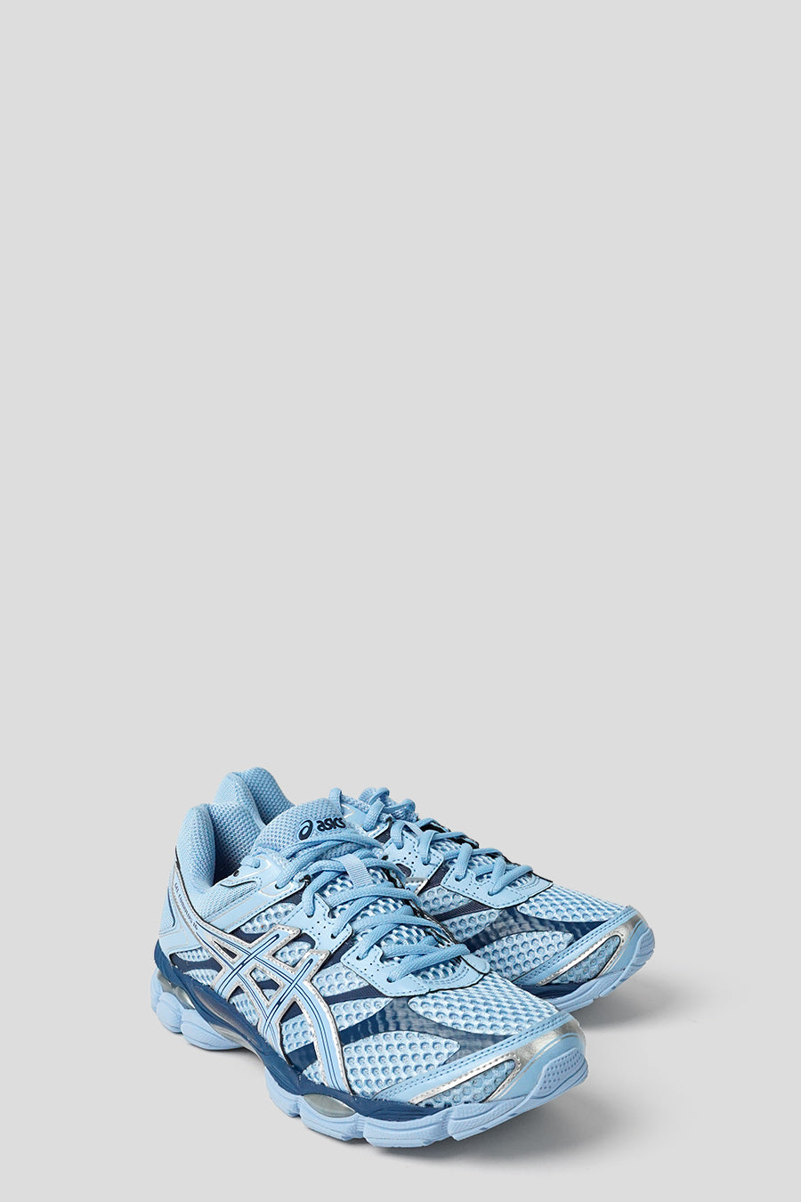 Asics - STONE WASH AND INDEPENDENCE BLUE GEL-CUMULUS 16 SNEAKERS - LE LABO STORE