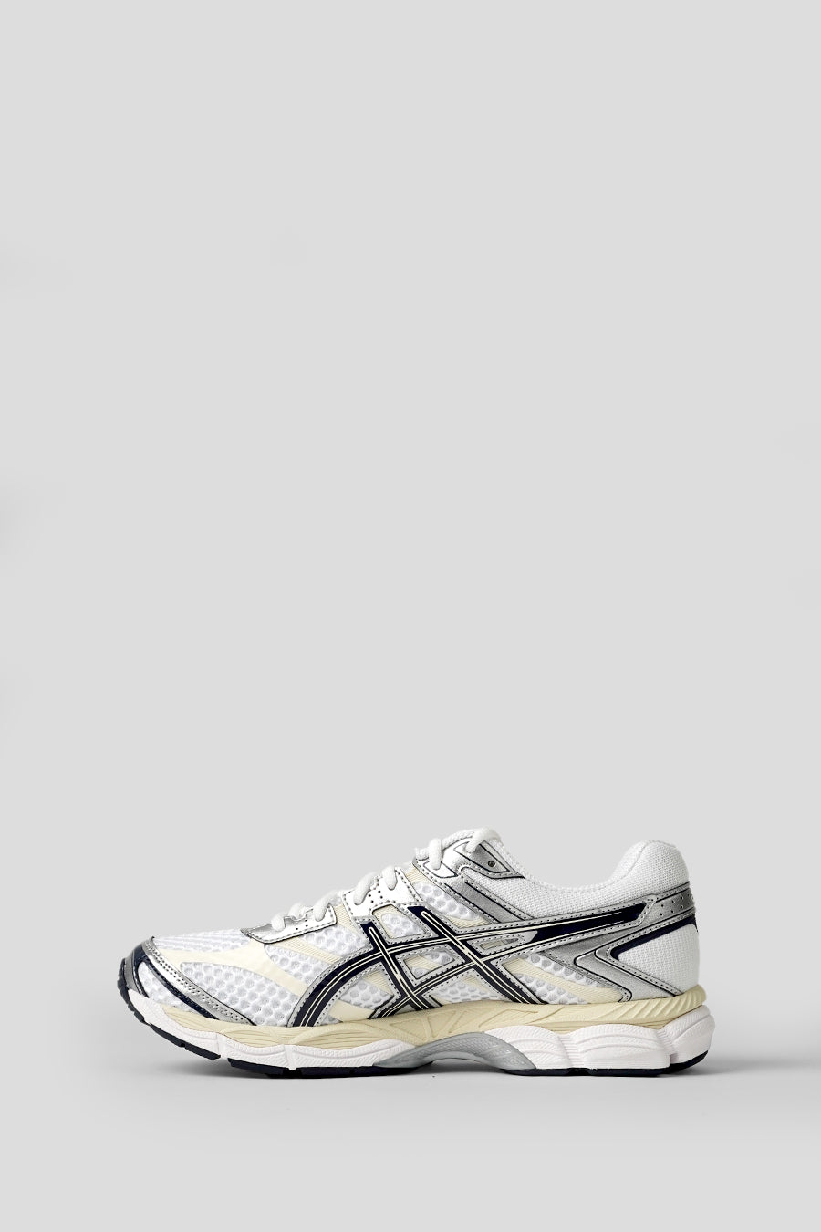 Asics - SNEAKERS GEL-CUMULUS 16 WHITE MIDNIGHT - LE LABO STORE