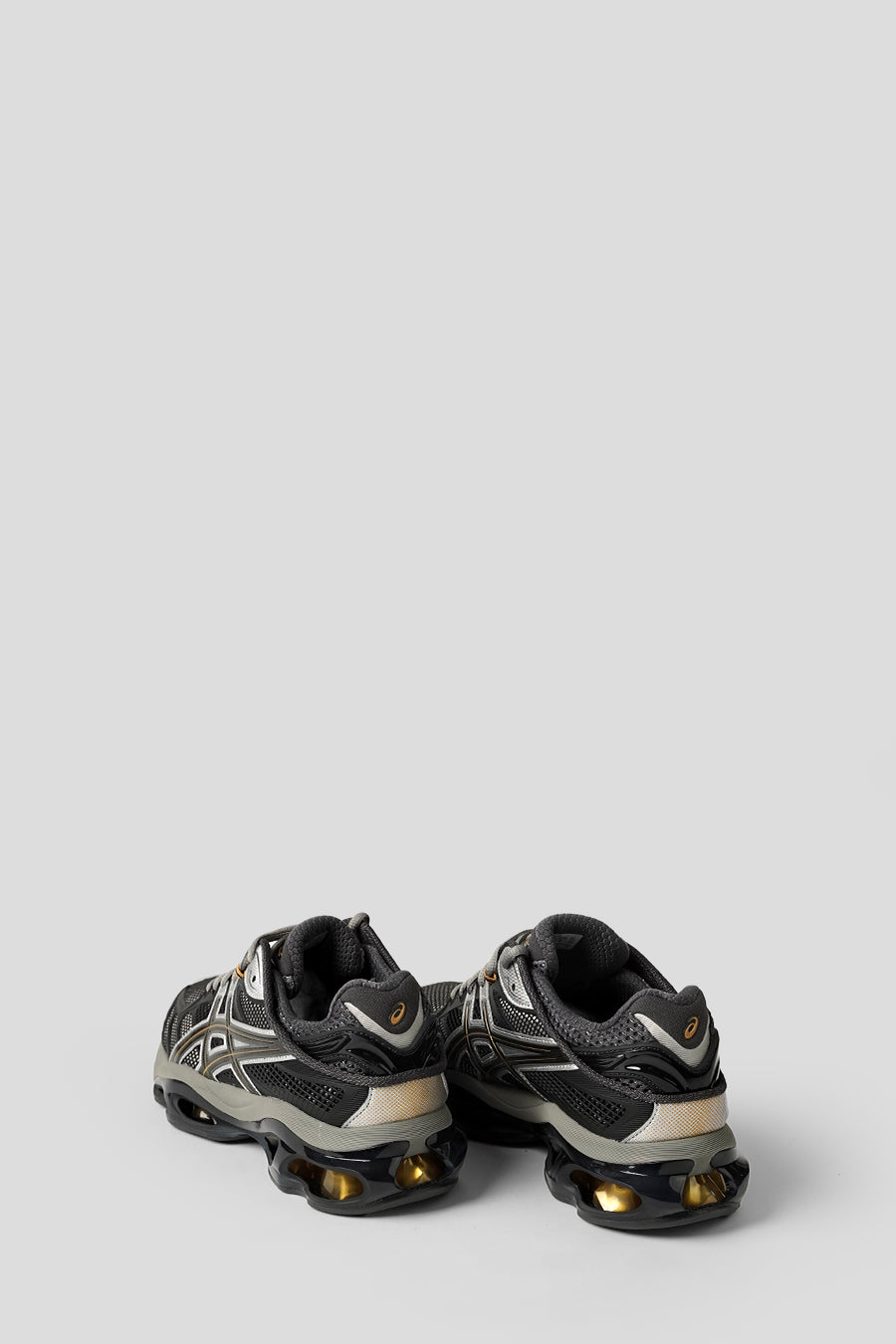 Asics - SNEAKERS GEL-KINETIC 2.0 CLAY GREY BLACK - LE LABO STORE